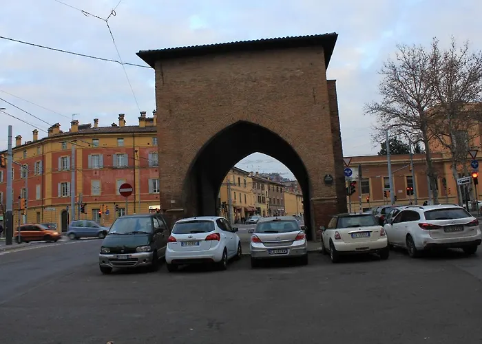 Affittacamere V Torre V Nigrisoli A Porta San Vitale
